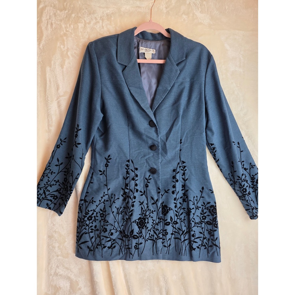 Vintage ALYN PAIGE Women's Blue Floral Embroidered Blazer Skirt Suit Set